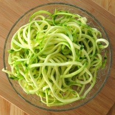 Zucchini orgánico en espiral (tipo spaguetti)